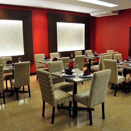 Hotel Marcelius グアヤキル エクステリア 写真