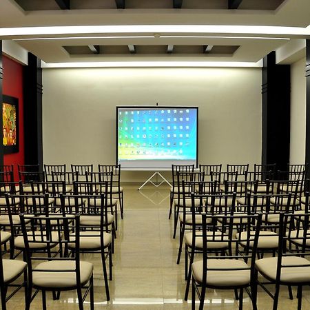 Hotel Marcelius グアヤキル エクステリア 写真