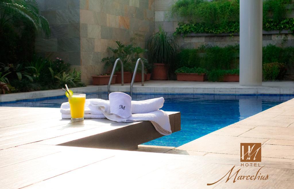 Hotel Marcelius グアヤキル エクステリア 写真