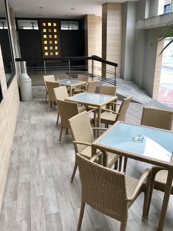 Hotel Marcelius グアヤキル エクステリア 写真
